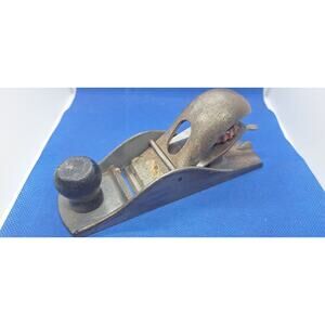 Vintage Stanley Handyman Wood Plane Carpenter Hand Tool 6 1/2" Made USA